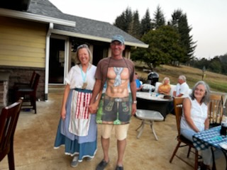 Our-wonderful-Hosts-John-and-Lauree-Fischer-1