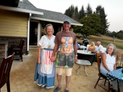 Our-wonderful-Hosts-John-and-Lauree-Fischer.jpg-2-1