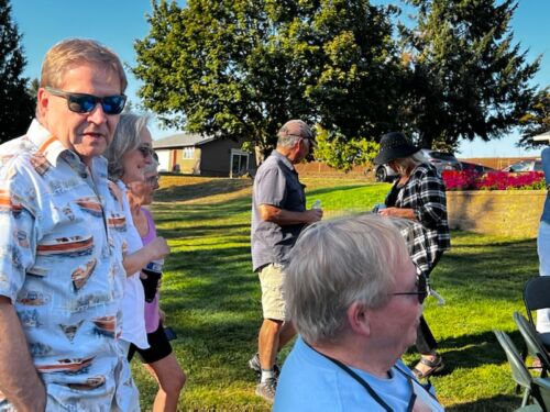 grape-stomping-observers